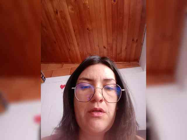 Princessbella93 webcam