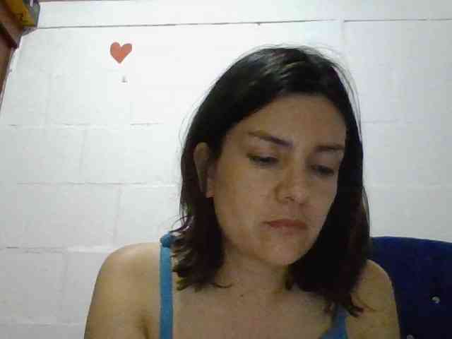 Princessbella93 webcam