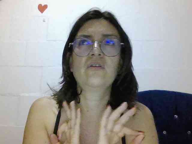 Princessbella93 webcam
