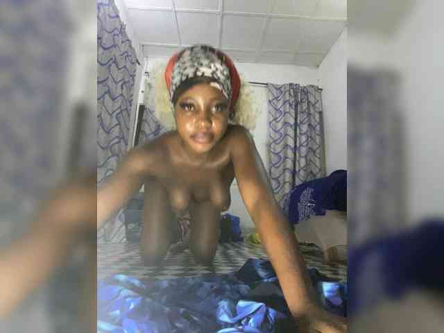 SweetTessy webcam