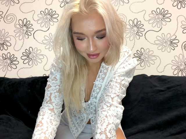 GloriaMurchik live cam on BongaCams