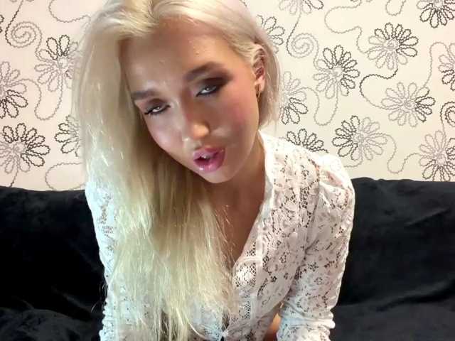 GloriaMurchik live cam on BongaCams