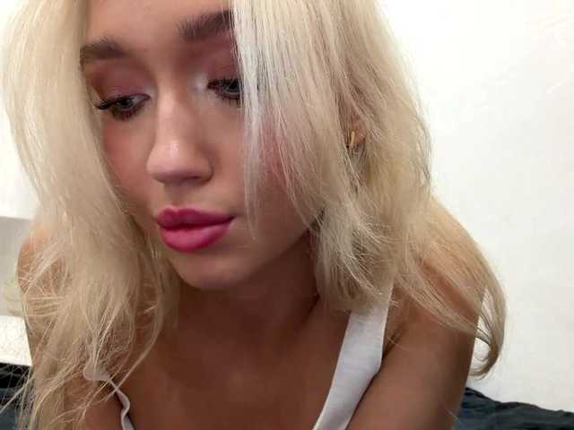 GloriaMurchik live cam on BongaCams