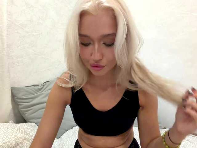 GloriaMurchik live cam on BongaCams