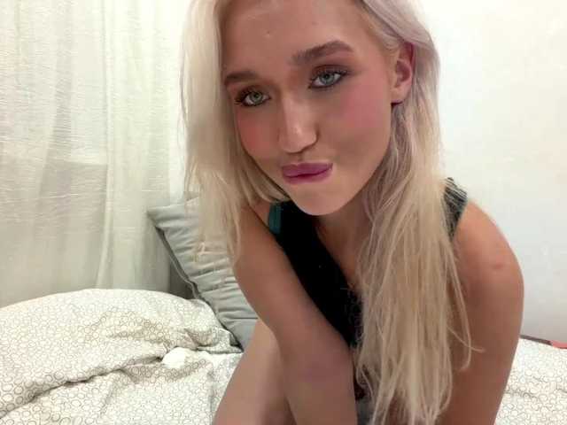 GloriaMurchik live cam on BongaCams