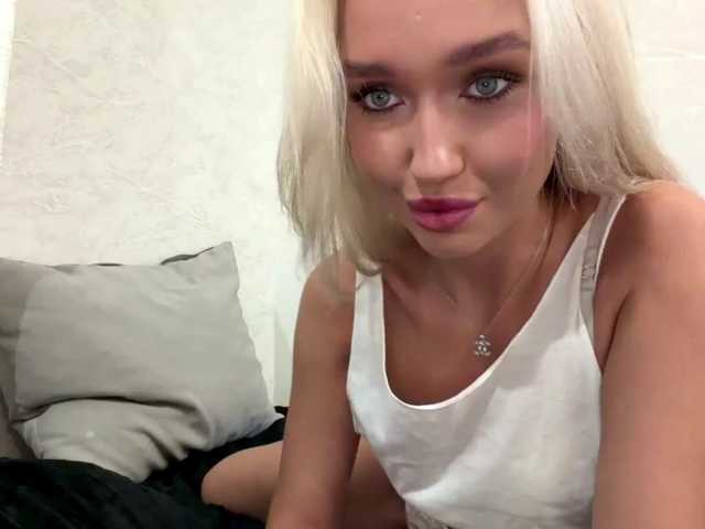 GloriaMurchik live cam on BongaCams