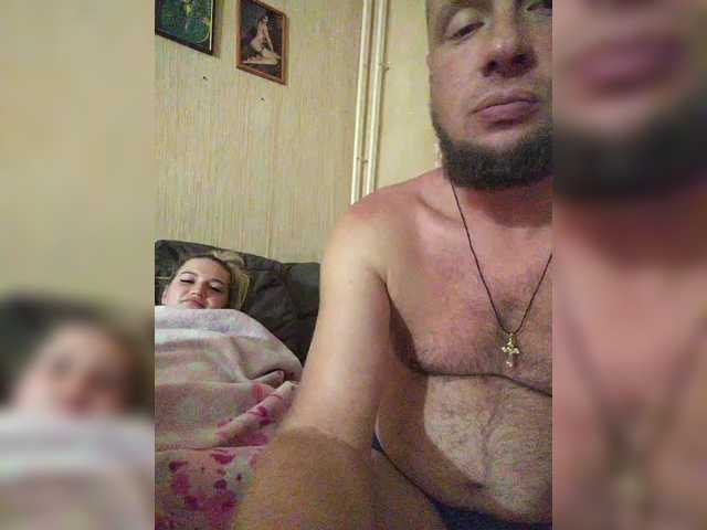 Parochkatvix2 live cam on BongaCams