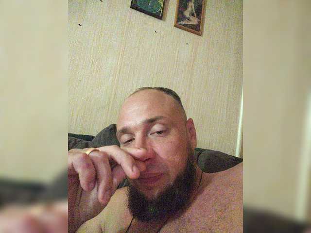 Parochkatvix2 live cam on BongaCams