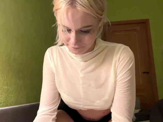 VivienaMurchik webcam