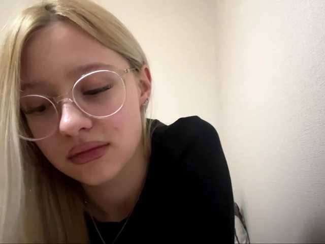 CharlotteMurchik live cam on BongaCams