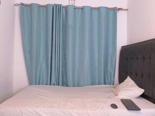 Sexxxy-Love live cam on BongaCams