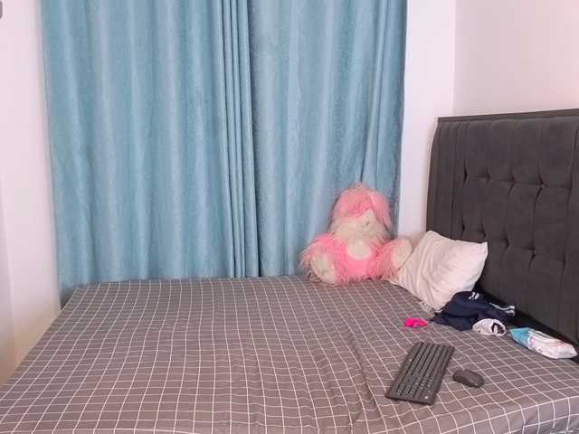 Sexxxy-Love live cam on BongaCams