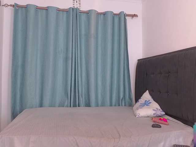 Sexxxy-Love live cam on BongaCams