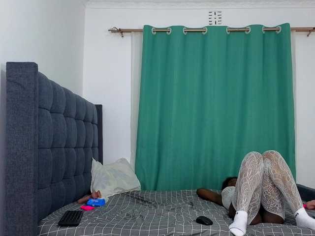 Sexxxy-Love live cam on BongaCams