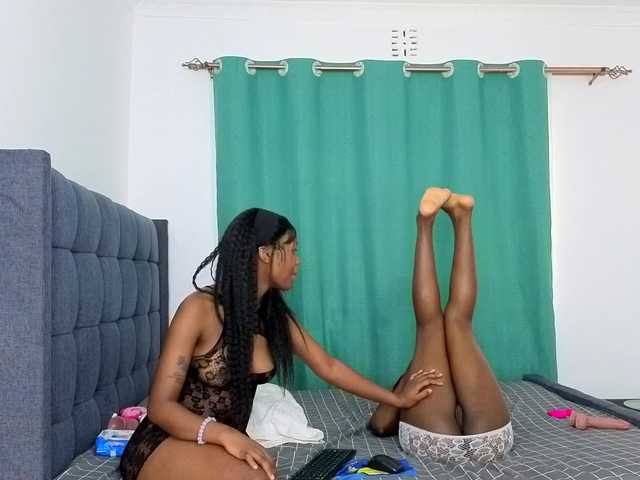 Sexxxy-Love — live couple cam