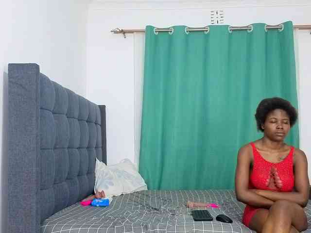 Sexxxy-Love webcam