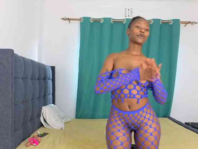 Sexxxy-Love Sexxxy-Love