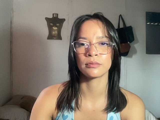CathMeow live cam preview