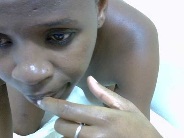 MellowWilder live cam on BongaCams