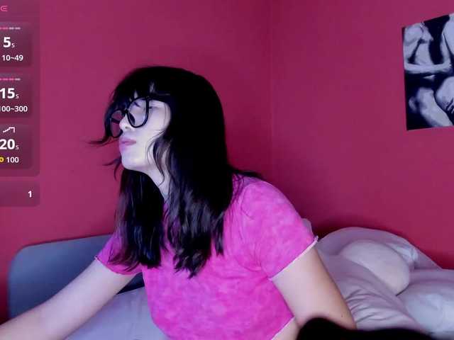 AlishaTempt live cam on BongaCams