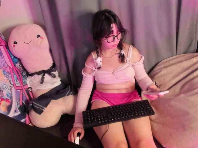 AlishaTempt live cam on BongaCams