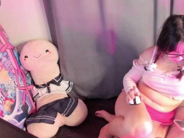 AlishaTempt live cam on BongaCams