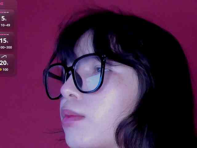 Model: AlishaTempt