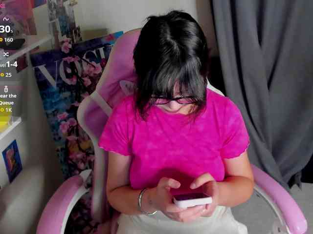 Model: AlishaTempt