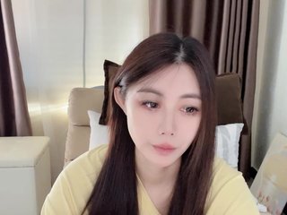 Warm-nuan Porn Show