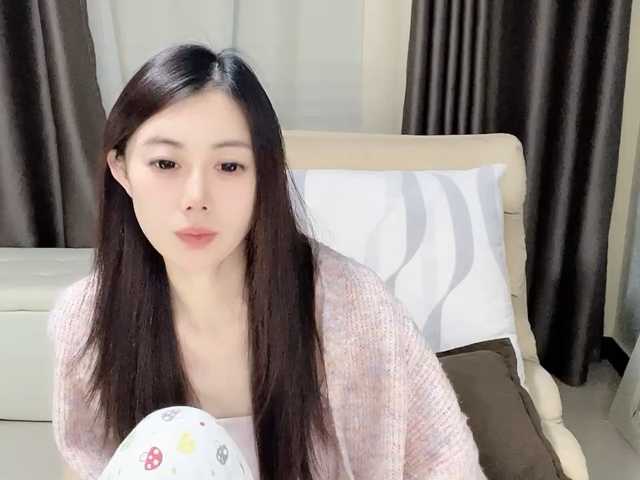 Warm-nuan live cam on BongaCams