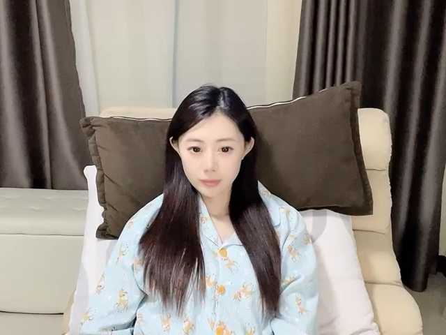 Warm-nuan live cam on BongaCams