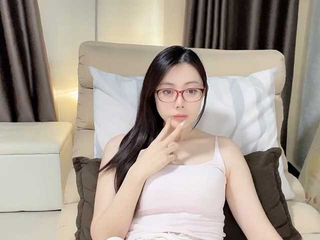 Warm-nuan live cam preview