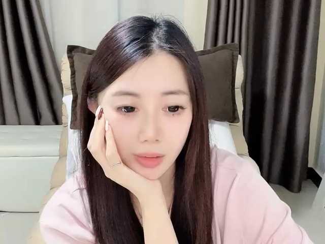 Warm-nuan live cam preview