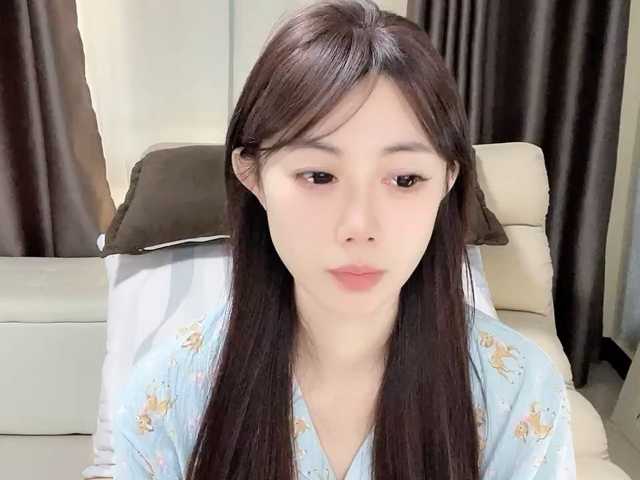 Warm-nuan live cam on BongaCams