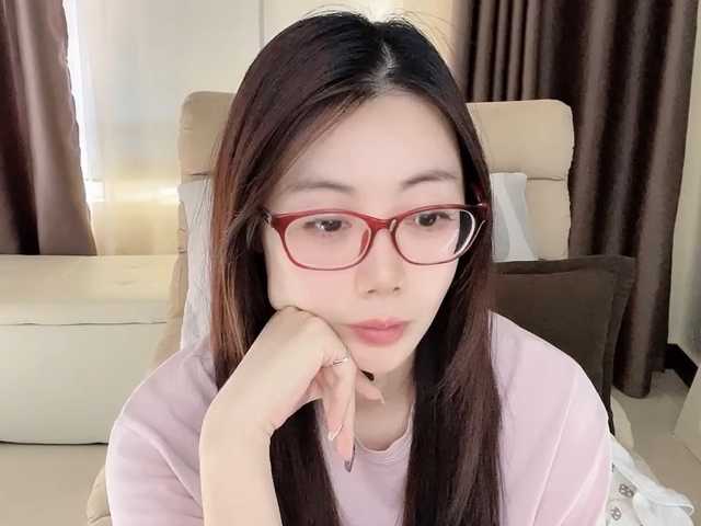 Warm-nuan live cam preview