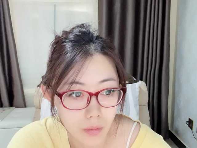 Warm-nuan live cam preview