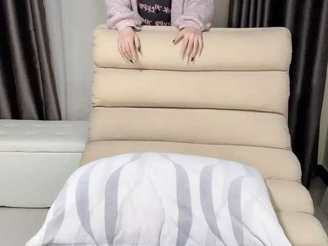 Warm-nuan live cam on BongaCams