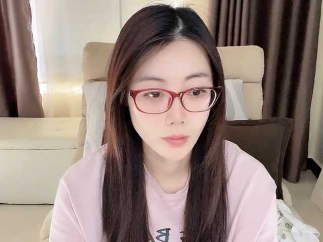 Warm-nuan live cam preview
