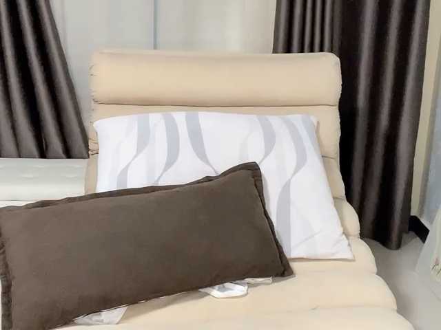 Warm-nuan live cam preview