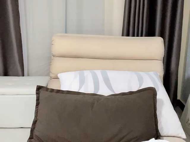 Warm-nuan live cam on BongaCams