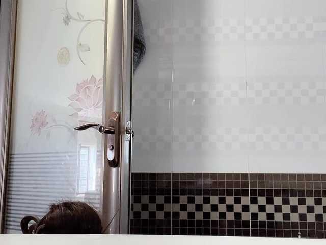 Warm-nuan live cam on BongaCams
