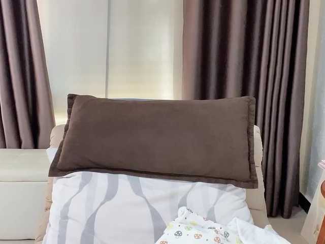 Warm-nuan live cam on BongaCams