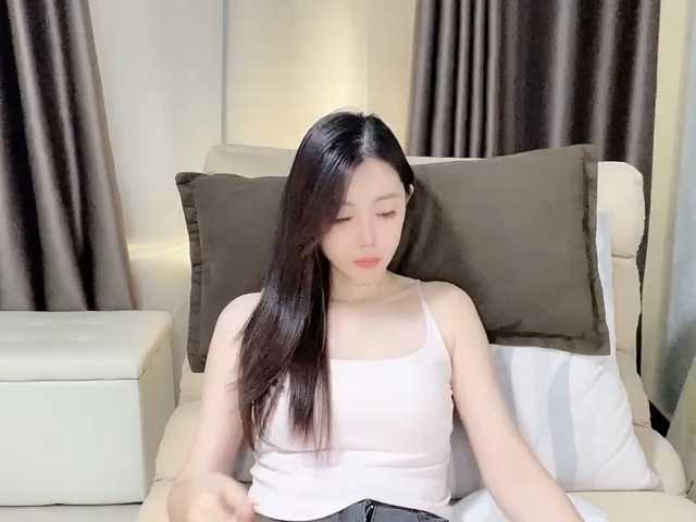 Warm-nuan live cam preview