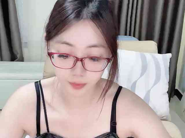Warm-nuan webcam