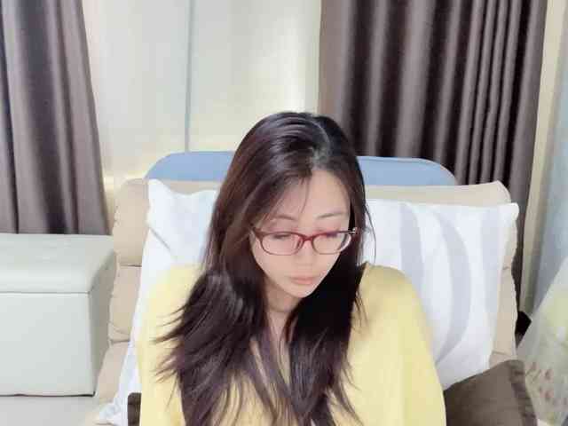Warm-nuan webcam