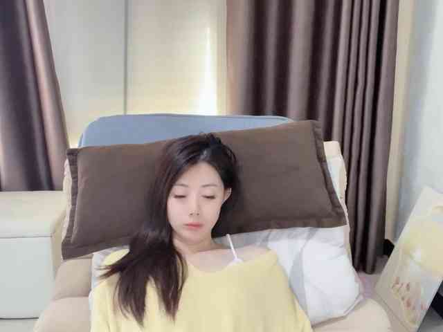 Warm-nuan webcam