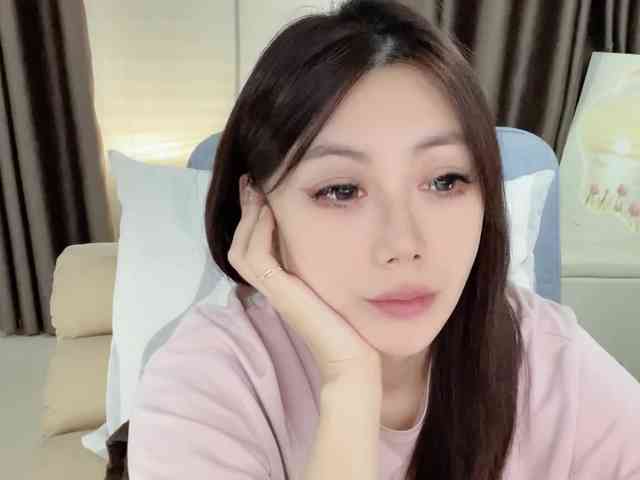 Warm-nuan webcam