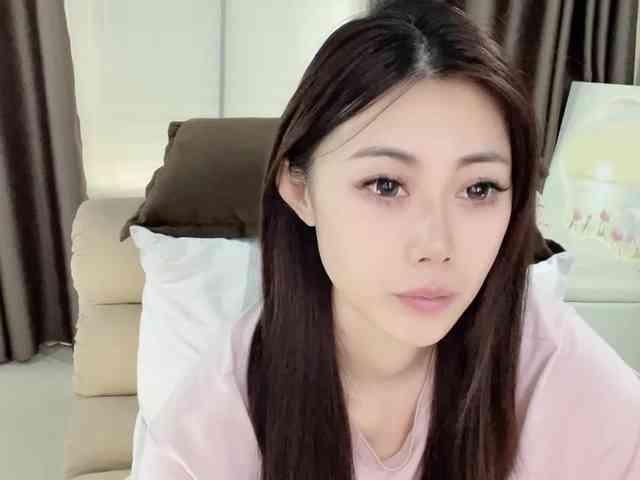 Warm-nuan webcam