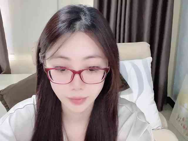 Warm-nuan webcam
