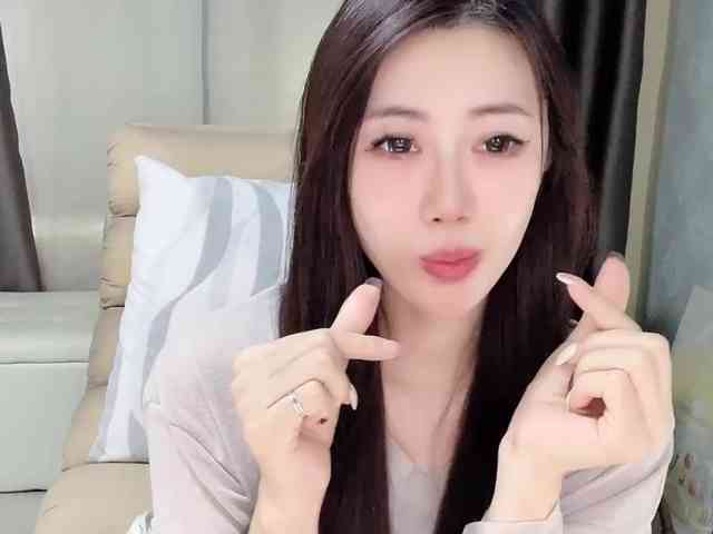 Warm-nuan webcam